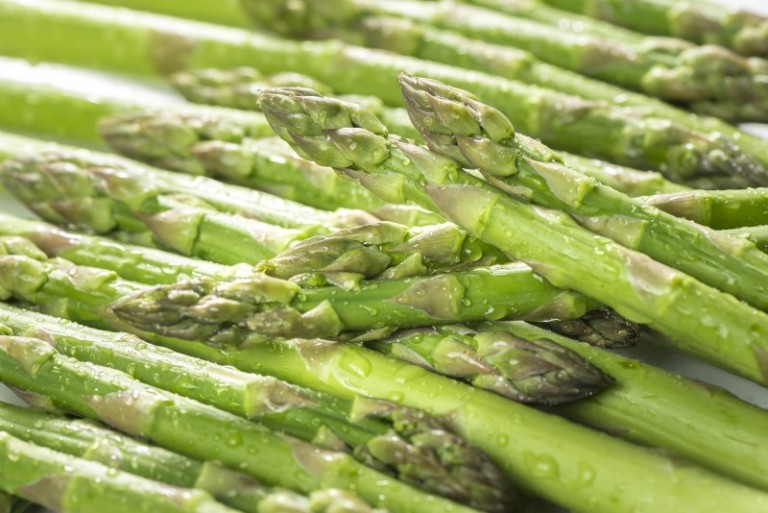 31 Evidence-Based Benefits of Asparagus – Well-Being Secrets