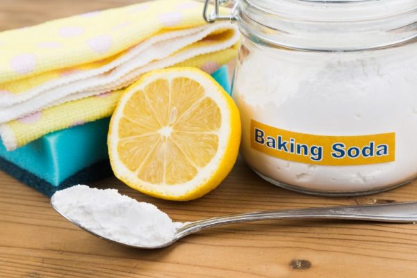 Baking Soda and Lemon Water Saves 1000's Each Year - Well-Being Secrets