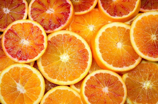 27 Evidence-Based Benefits of Oranges - Well-Being Secrets