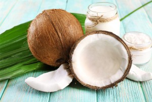 28 Evidence-Based Health Benefits Of Coconut Oil - Well-Being Secrets